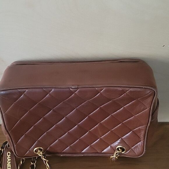 CHANEL Authentic VTG Brown Lambskin Leather GM Shoulder Flap Camera Bag GHW RARE - Picture 8 of 16